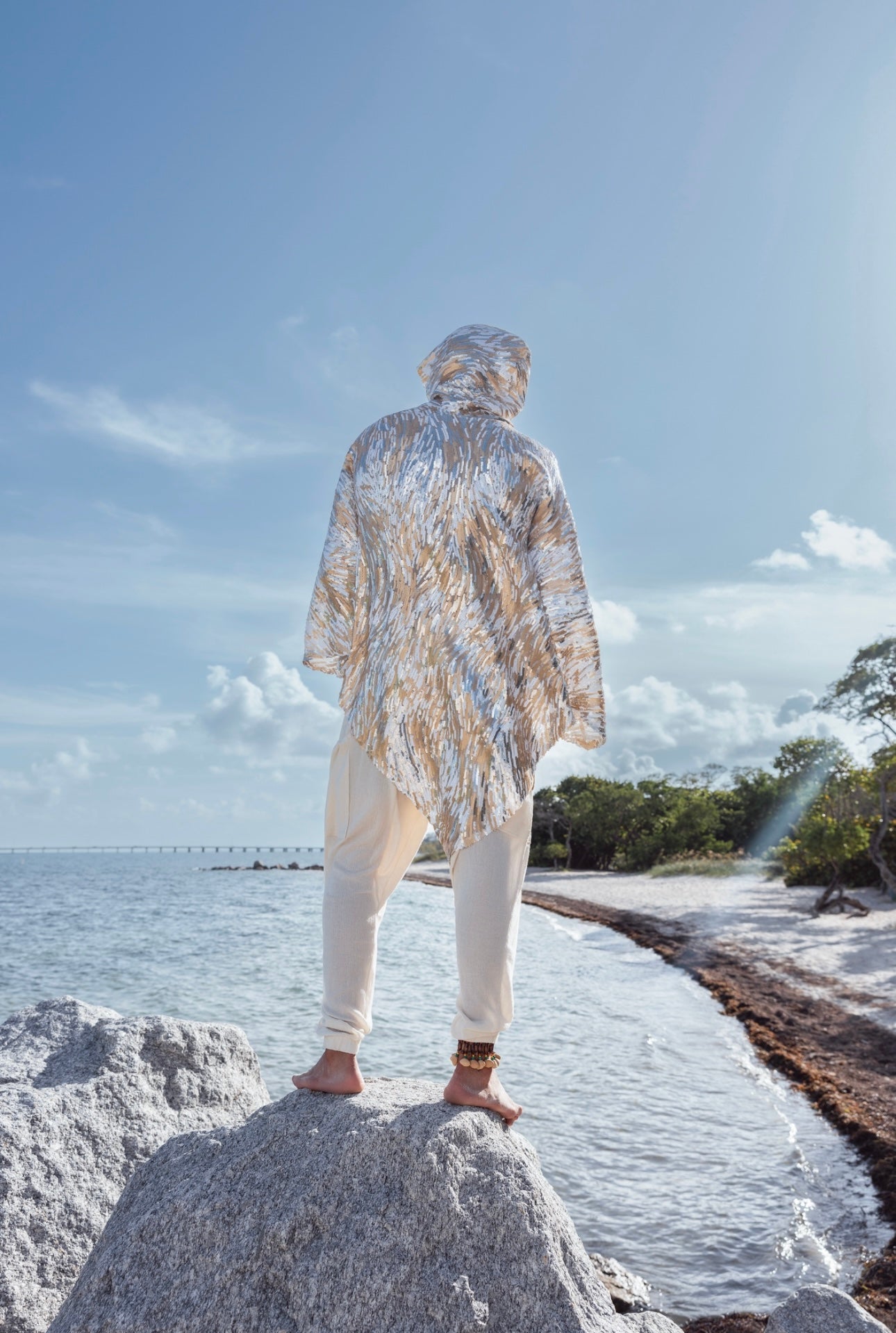 Zenma Men’s Luxe Sequin kimono