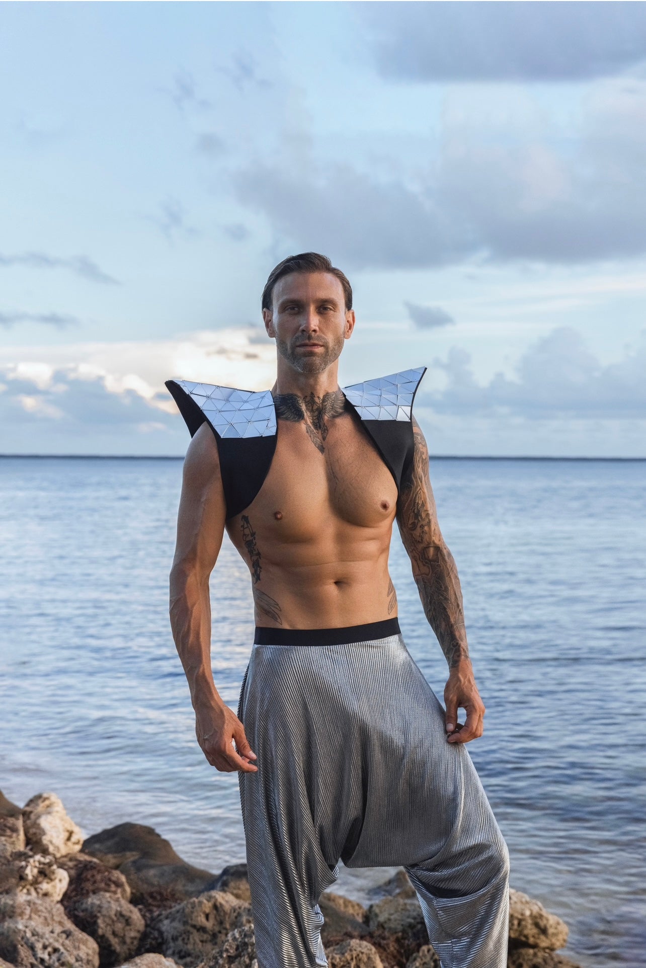 Men’s warrior shoulder accessory