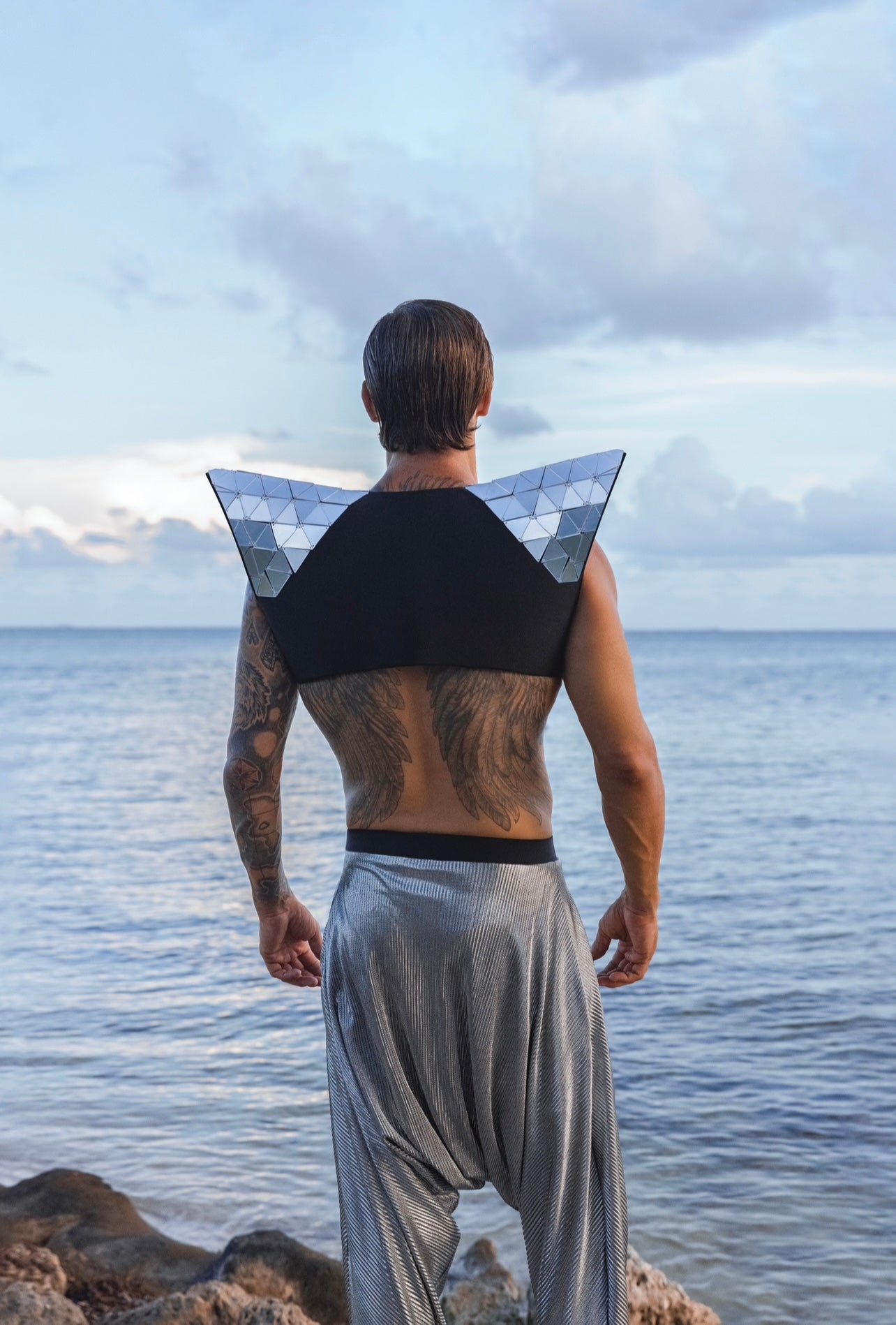 Men’s warrior shoulder accessory