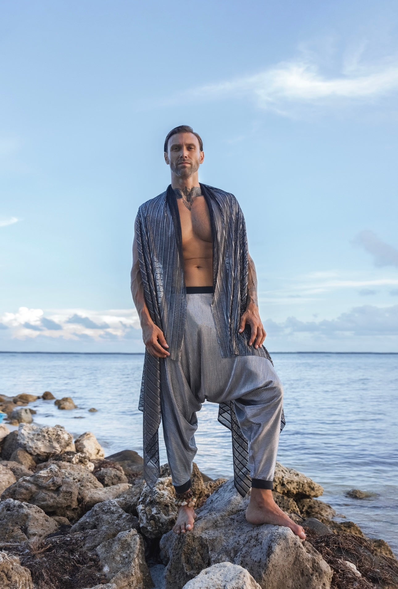 Midnight Tides Men’s Cape