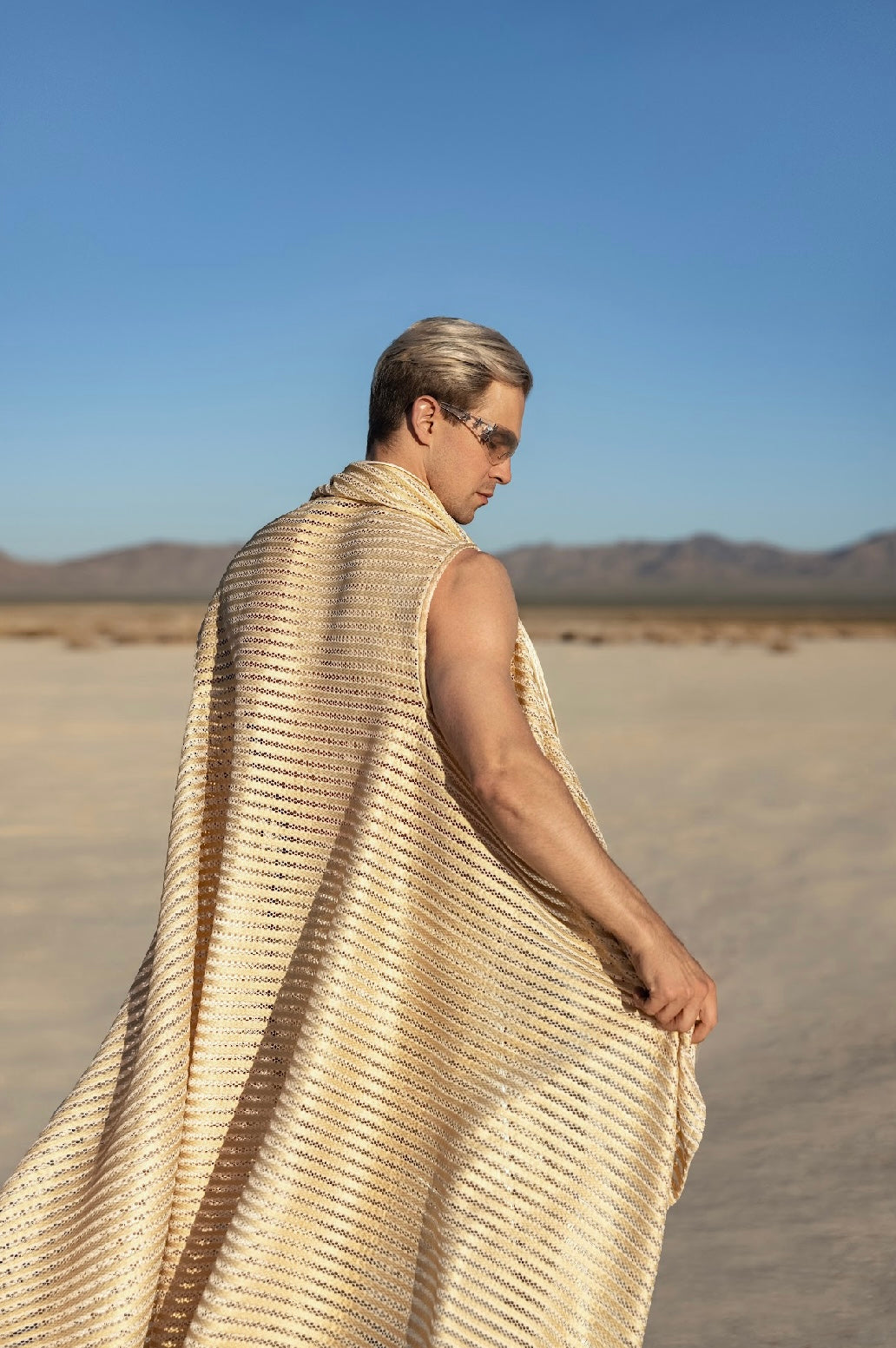 “Solar Nomad Set” – Gold Textured Robe & Metallic Harem Pants