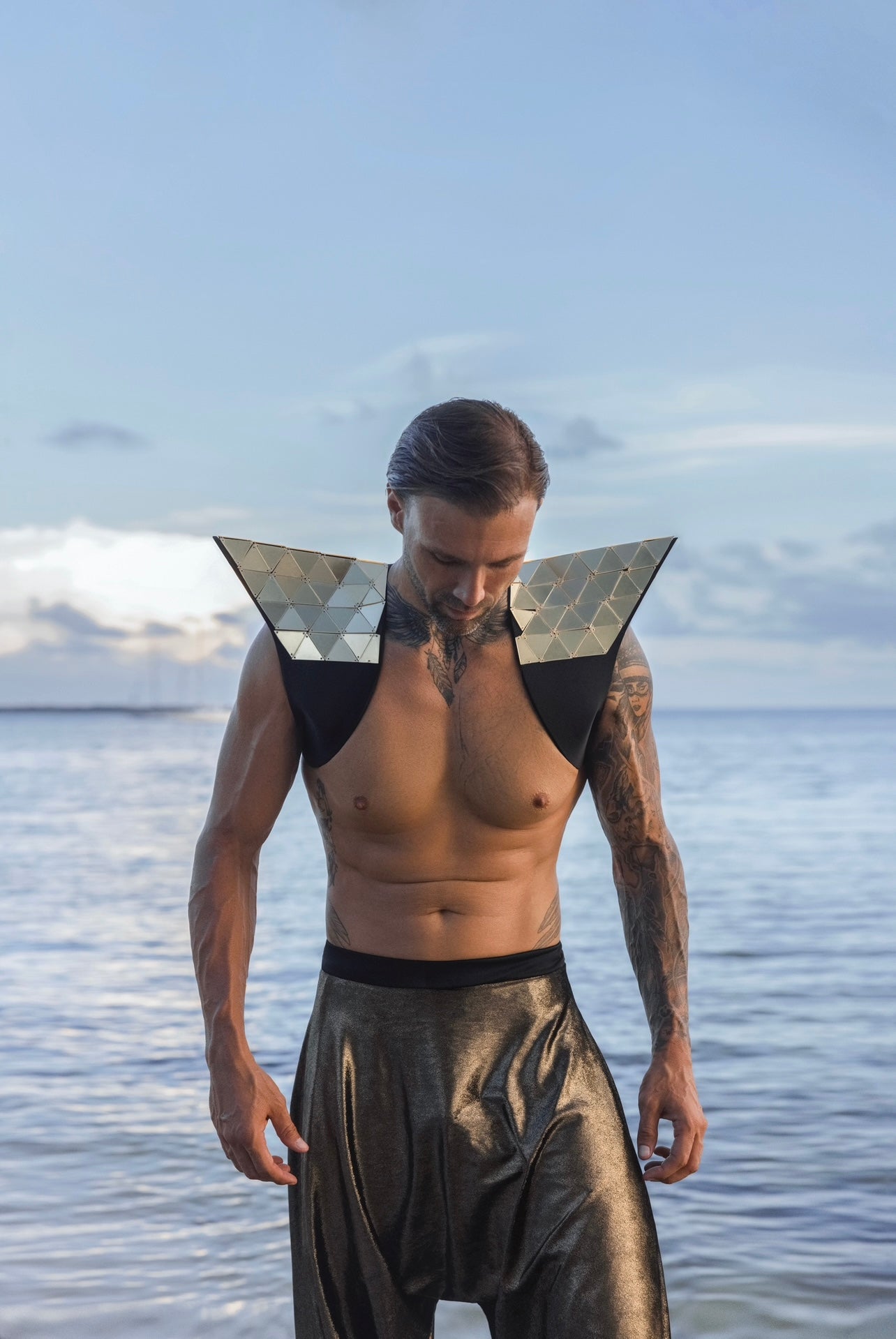 Men’s gold warrior shoulder accessory