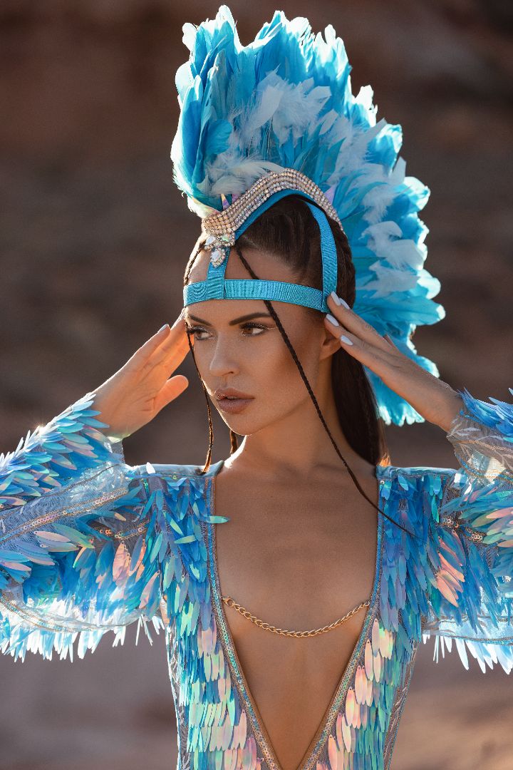 Ice Blue Feather Mohawk