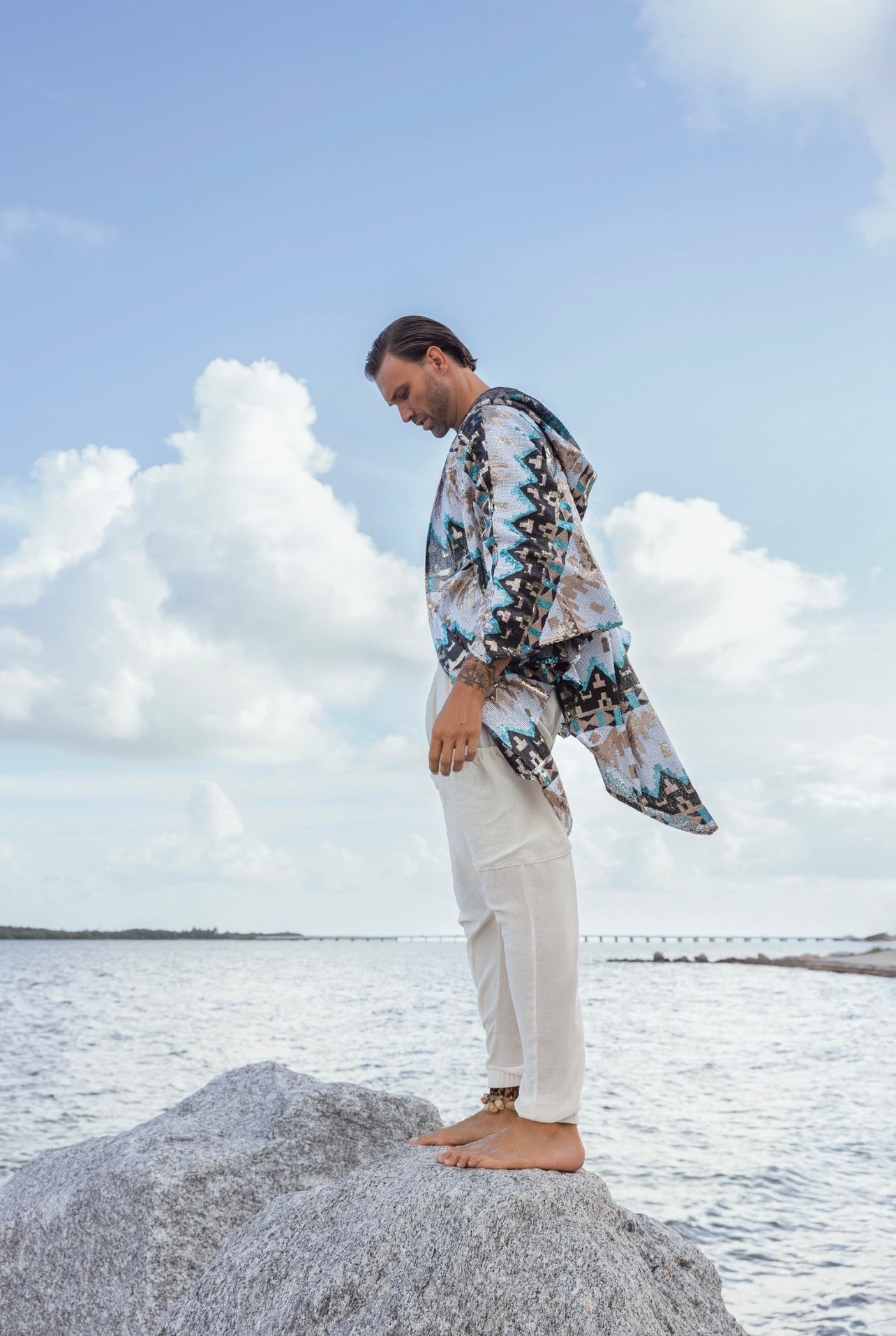 Aztec Breeze men’s  Kimono